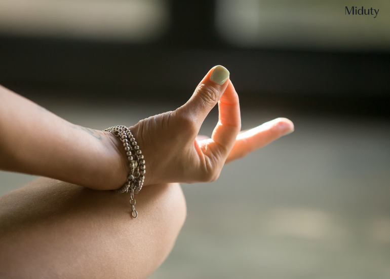 Prithvi Mudra: Benefits, Side Effects and How To Do It For Hair Growth