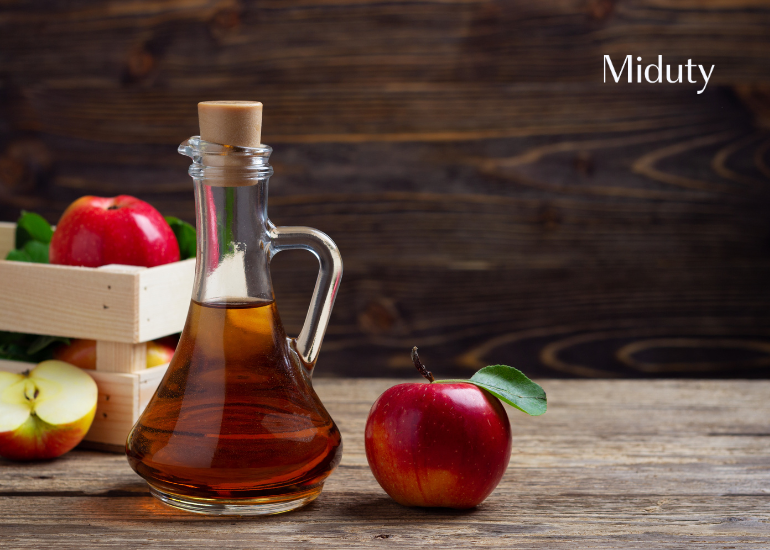 Apple Cider Vinegar For Hair: Uses, Benefits and How To Use?