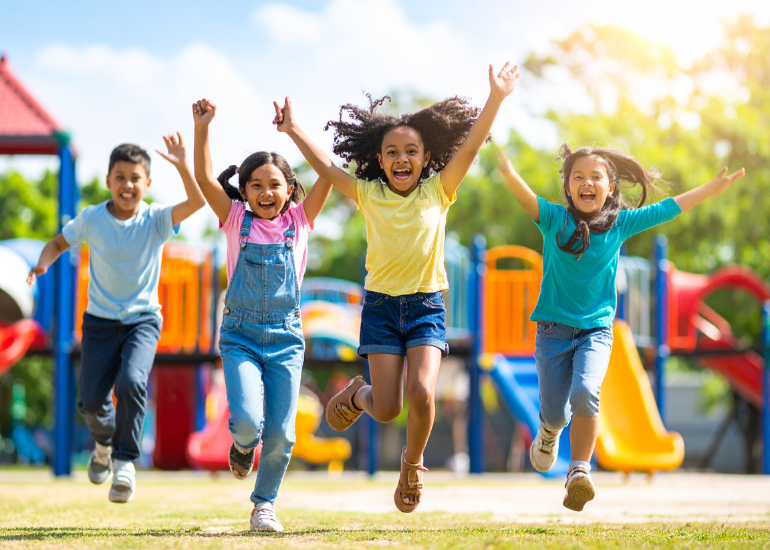 How to Choose the Best Multivitamin for Kids: Ingredients, Age Groups & Different Forms