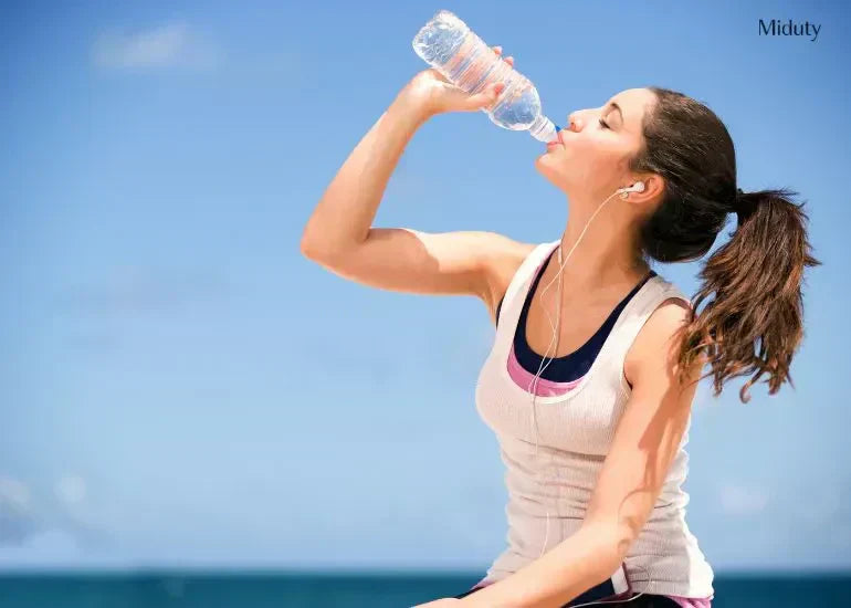 Does Drinking More Water Help Dry and Dehydrated Skin: The Science Behind